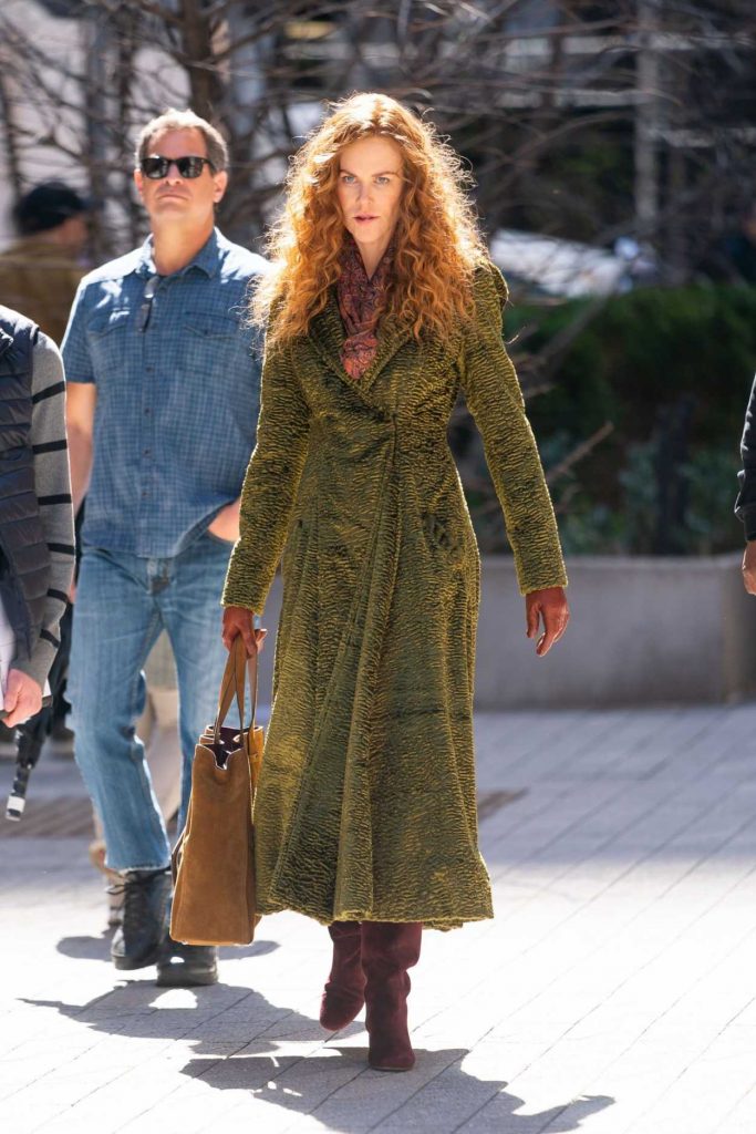 Nicole Kidman in a Green Coat