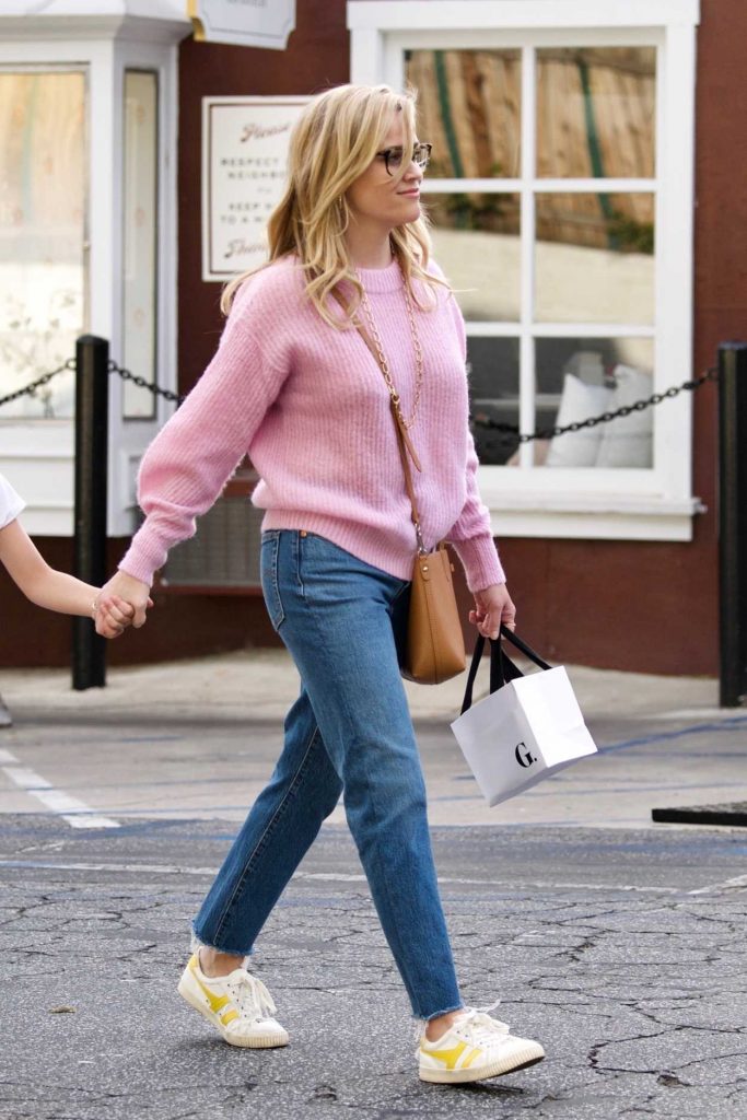 Reese Witherspoon in a Pink Sweater