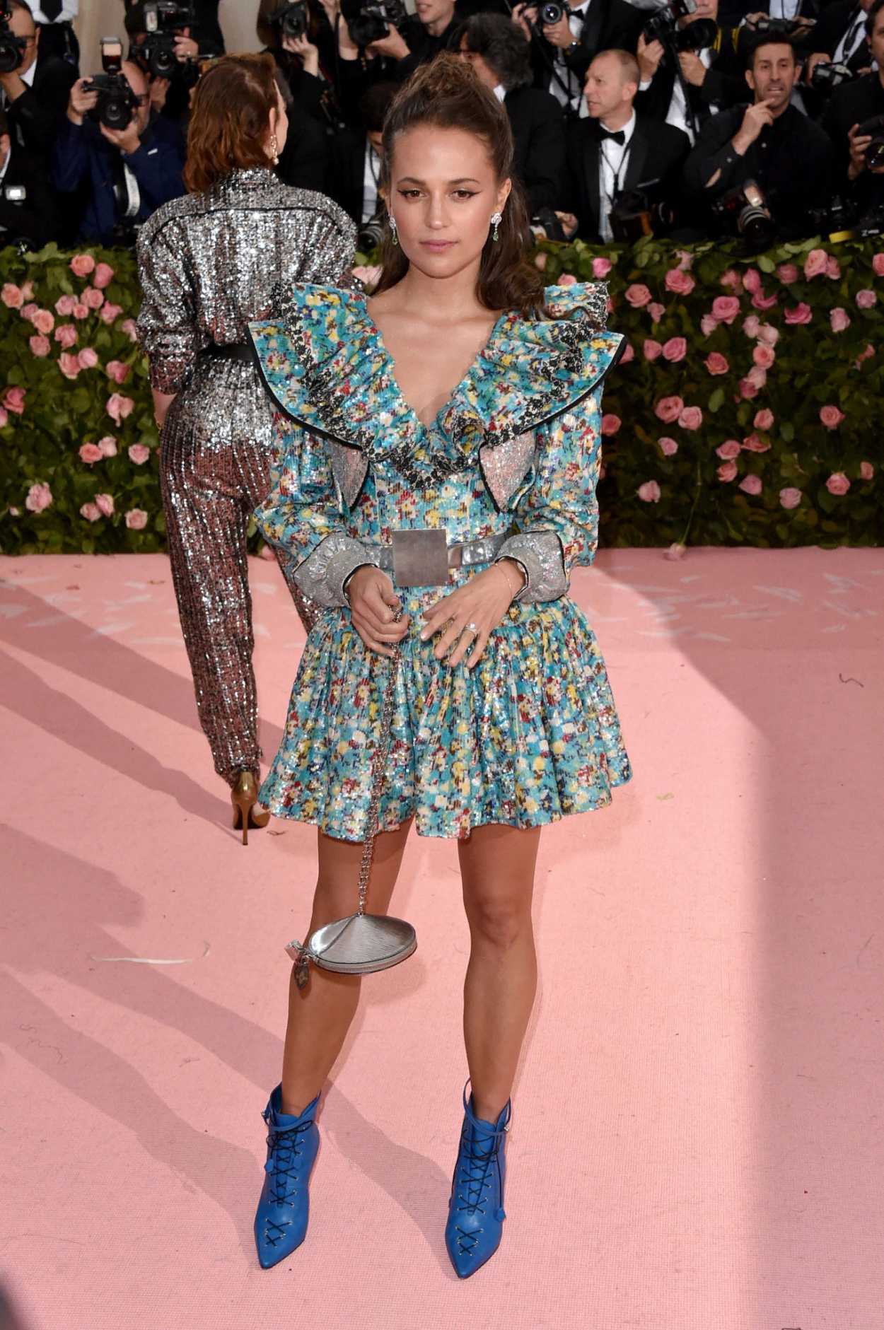 alicia vikander attends the 2019 met gala celebrating camp- notes on  fashion in new york city-060519_4