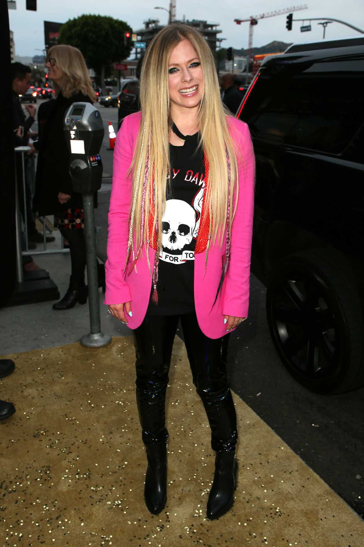 Avril Lavigne Attends The Hustle Premiere In Los Angeles 05082019