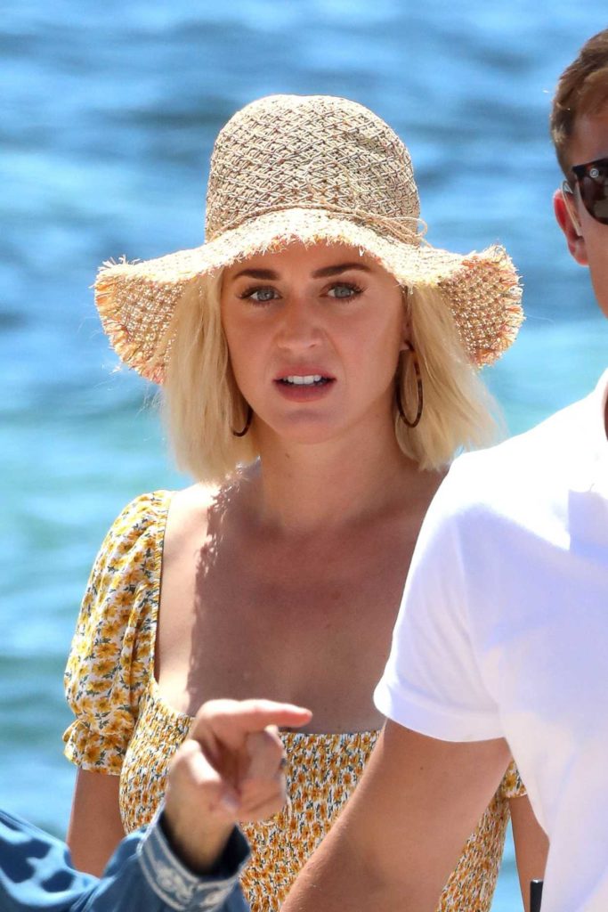 Katy Perry in a Beige Hat