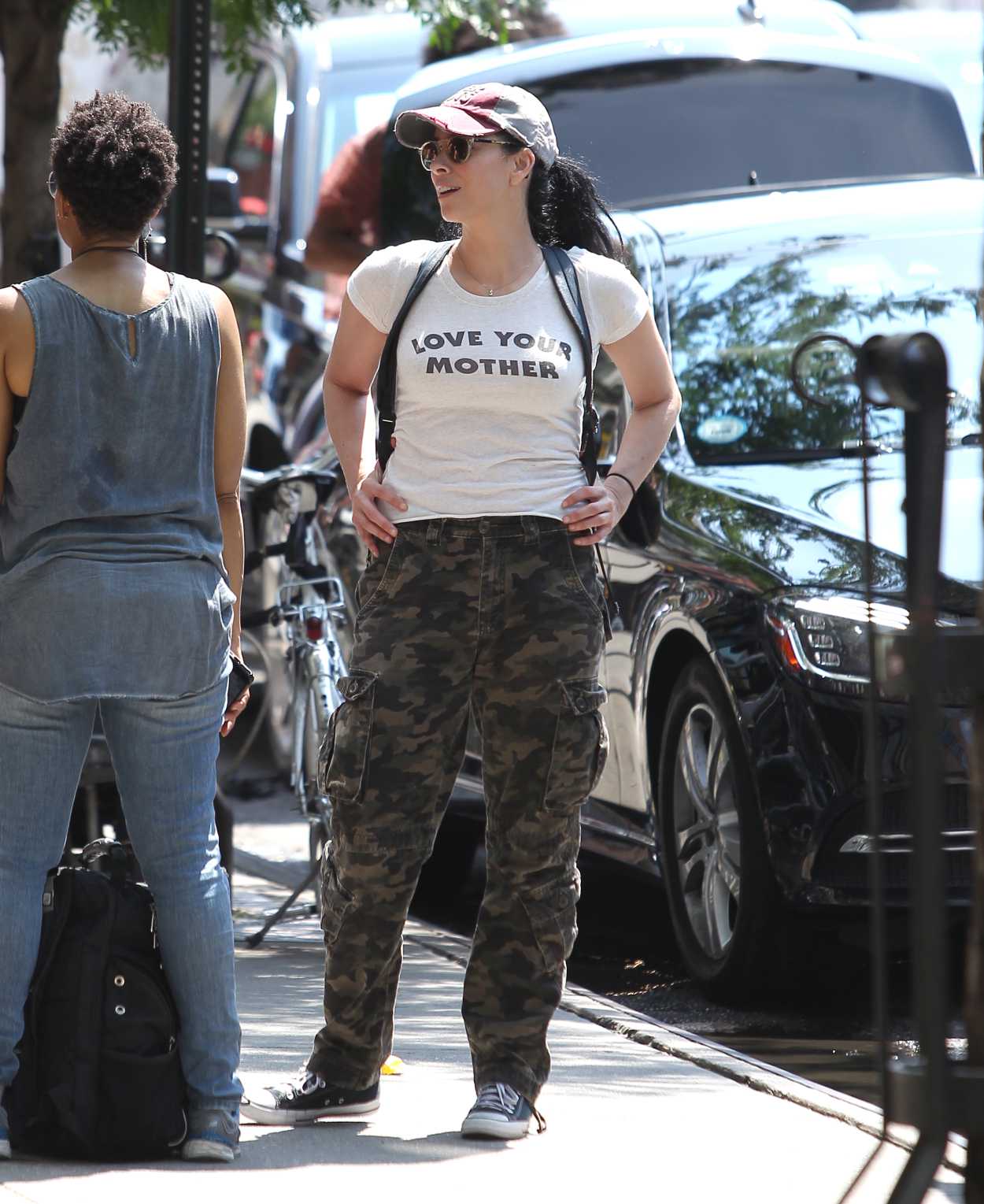 Sarah Silverman In A Camo Pants Was Seen Out In New York