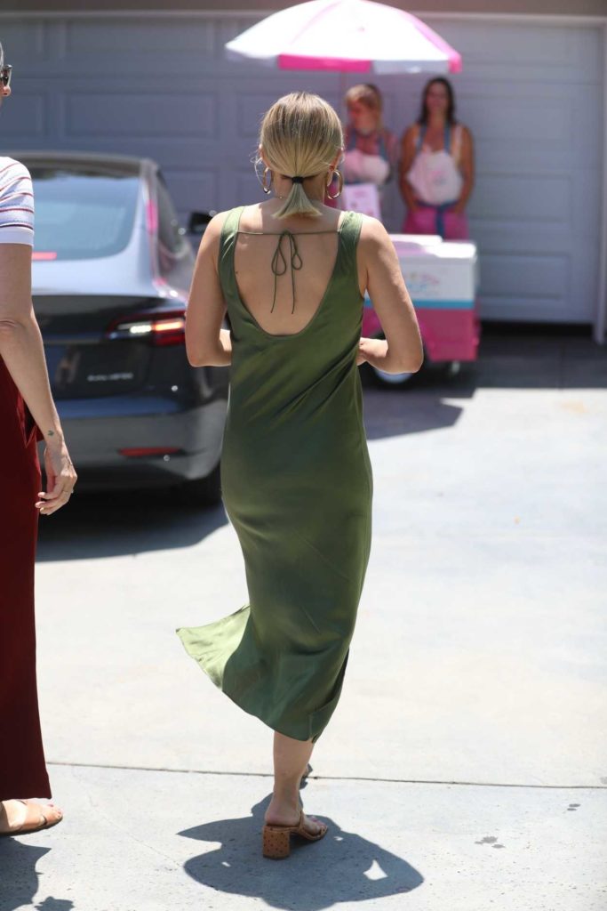 Kristen Bell in a Green Dress