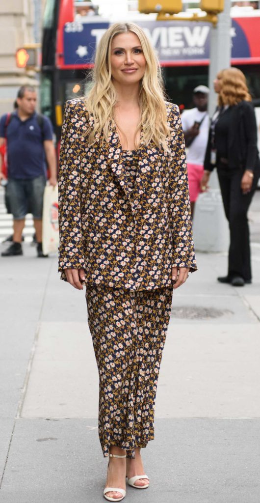 Willa Ford in a Floral Suit