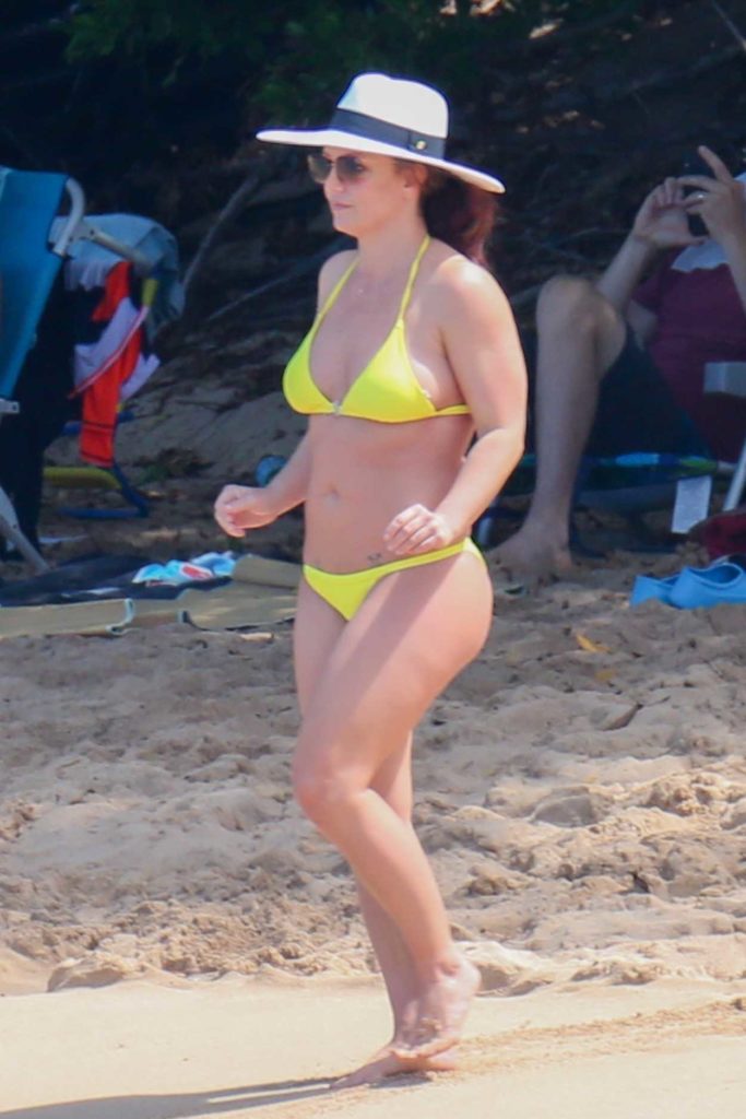 Britney Spears in a Yellow Bikini