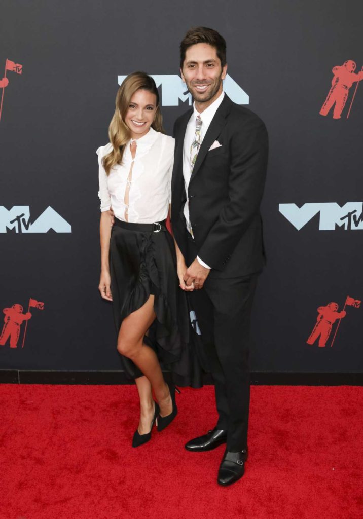 Laura Perlongo Attends the 2019 MTV Video Music Awards at Prudential