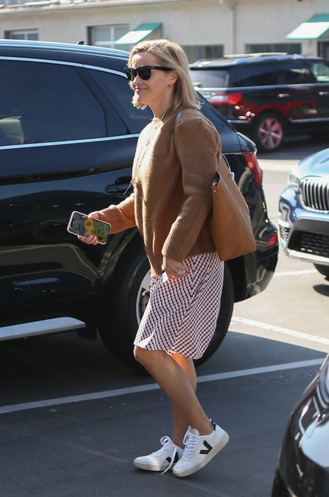 Reese Witherspoon in a White Sneakers