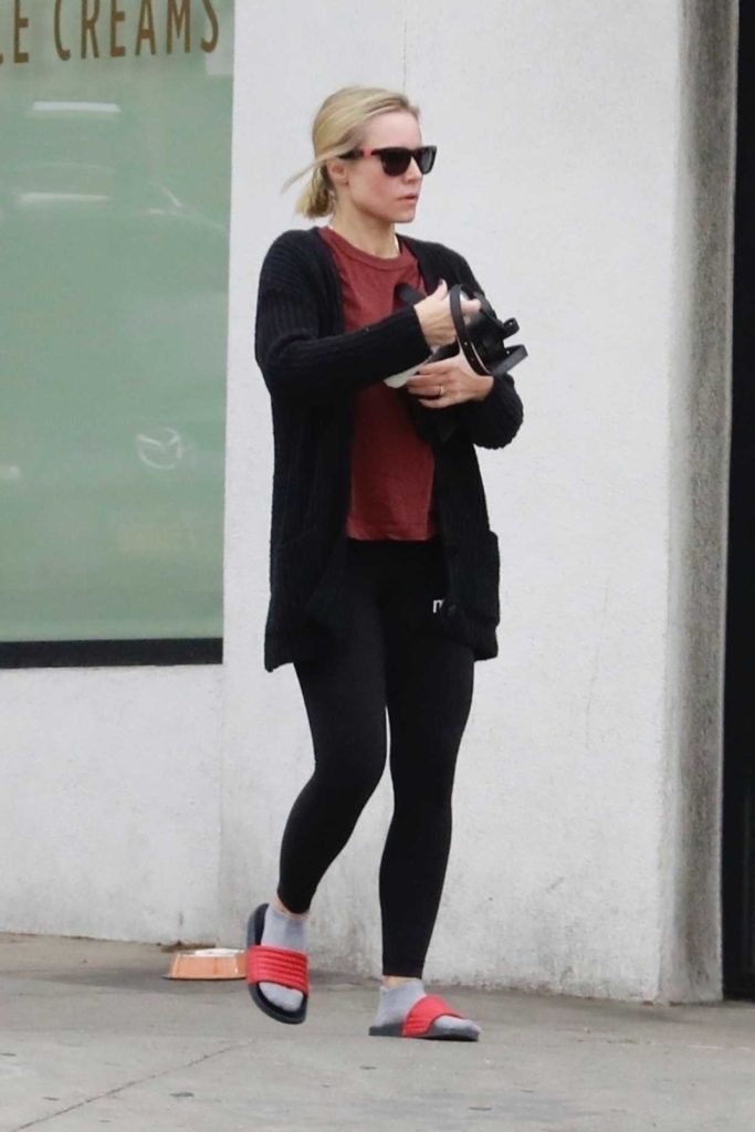 Kristen Bell in a Black Leggings