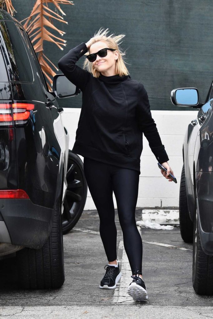 Reese Witherspoon in a Black Hoody