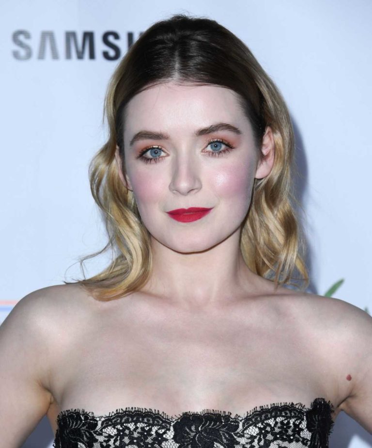 Sarah Bolger Attends US-Ireland Alliance’s 15th Annual Oscar Wilde