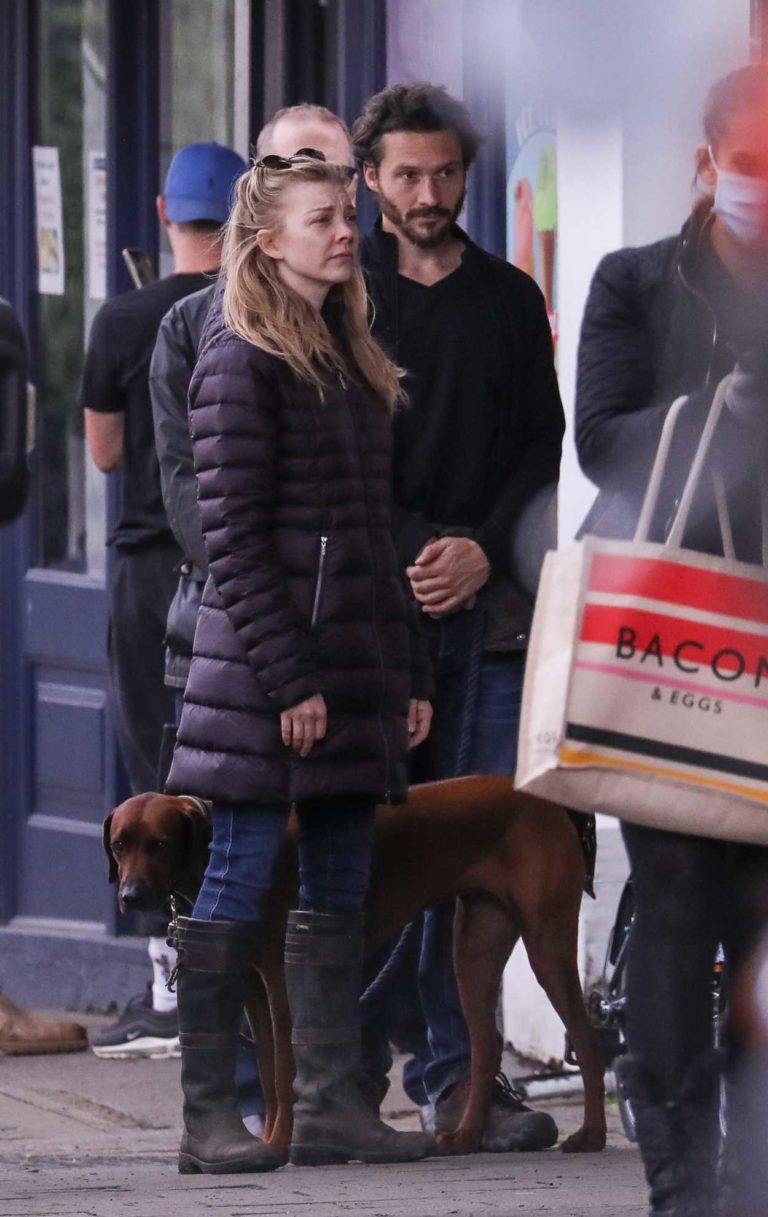 Natalie Dormer in a Black Jacket Was Seen Out with Her Boyfriend David