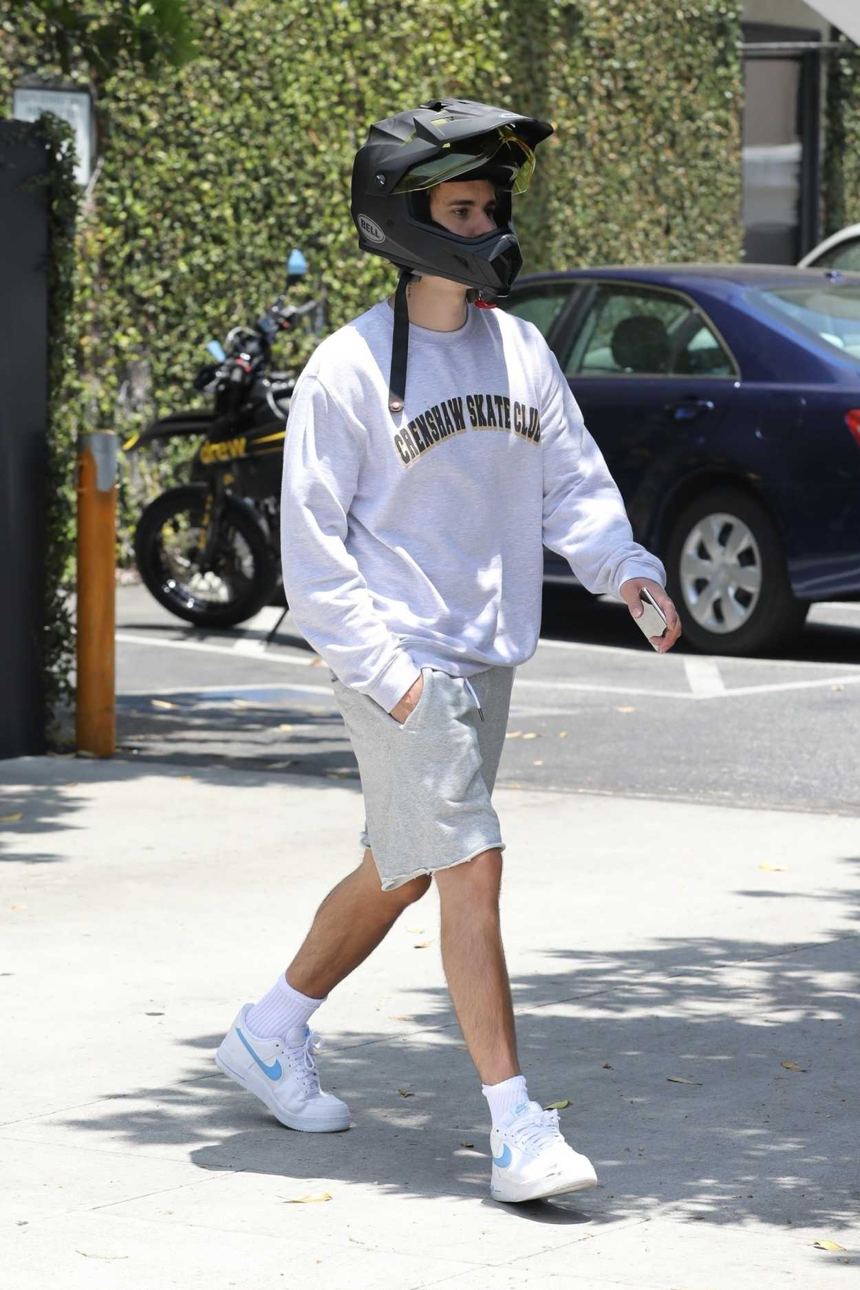 Justin Bieber in a White Nike Sneakers Was Seen Out in Beverly Hills 06 ...