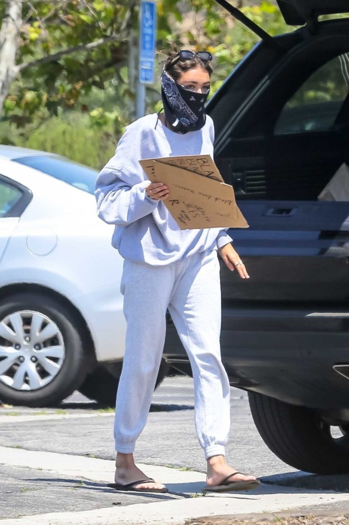 Madison Beer in a Gray Sweatsuit