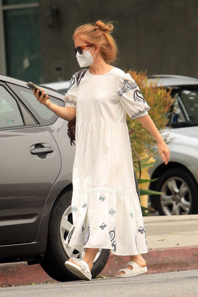 Isla Fisher in a White Dress