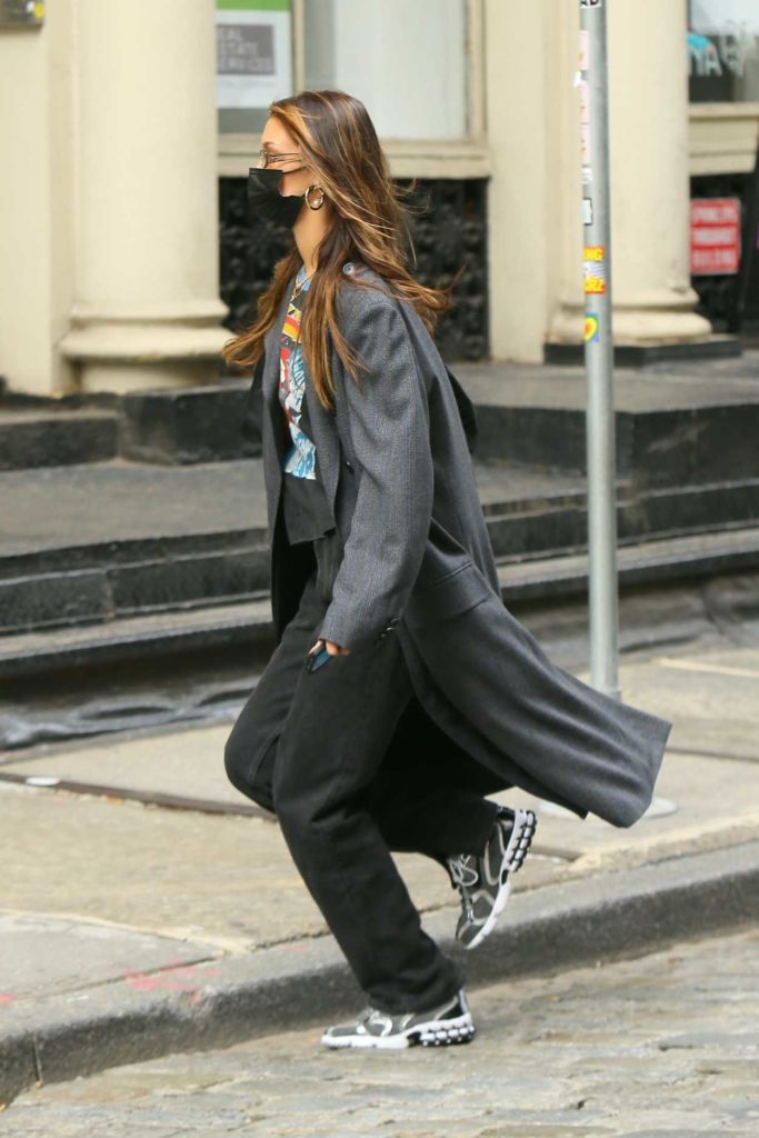 Bella Hadid in a Grey Coat