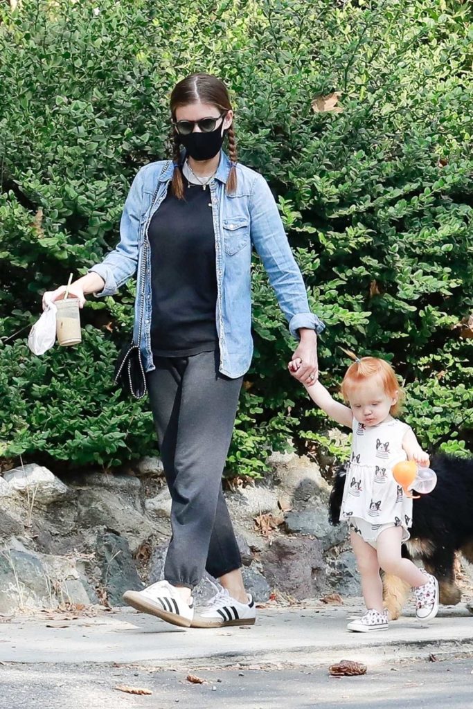 Kate Mara in a White Adidas Sneakers Was Seen Out with Her Daughter and ...