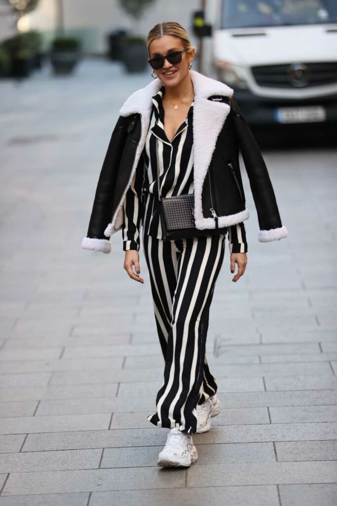 Ashley Roberts in a Black and White Striped Suit