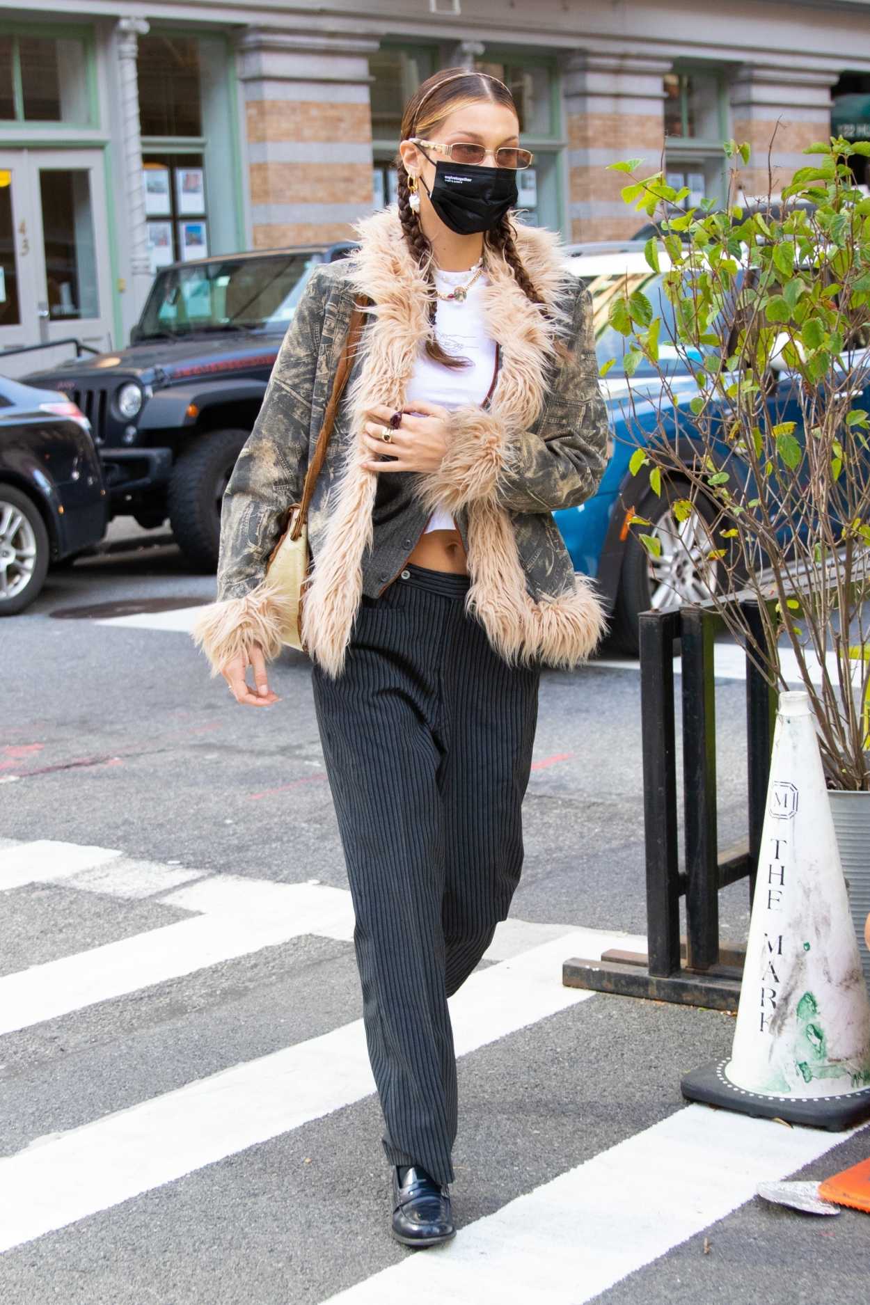 Bella Hadid in a Grey Striped Pants Leaves Lunch at Bubby’s in Tribeca ...
