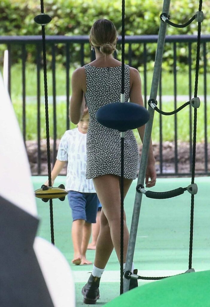 Candice Swanepoel in a Grey Floral Mini Dress