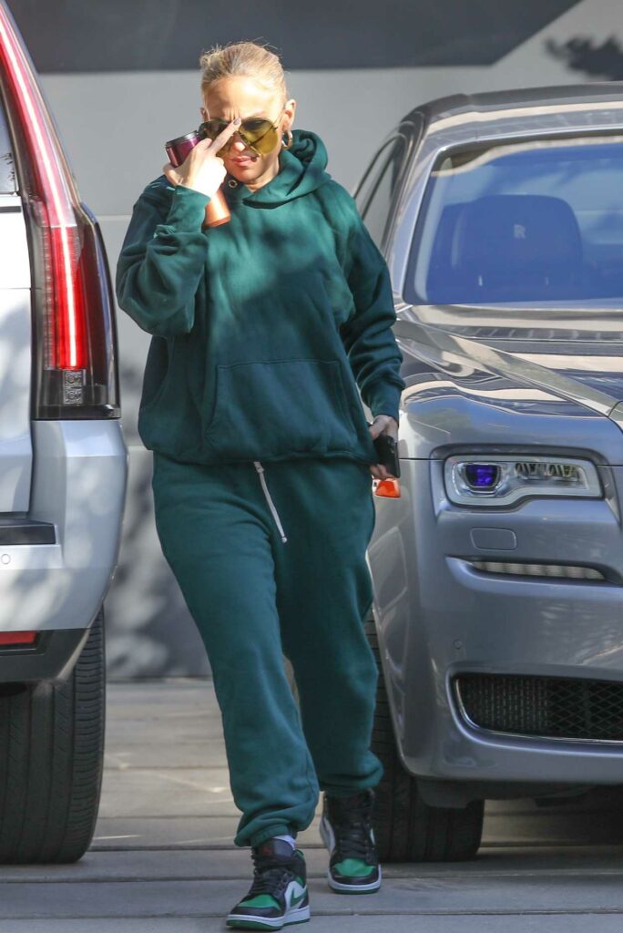 Jennifer Lopez in a Green Sweatsuit