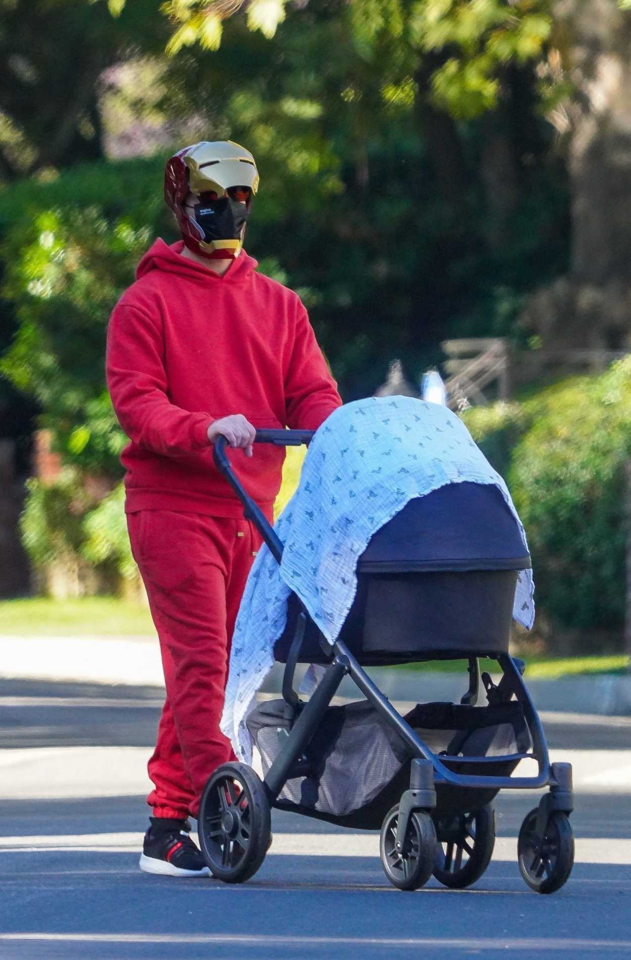 Joe Jonas Dressed as Iron Man Walks Out with His Daughter Willa in Los Angeles 10/31/2020 ...