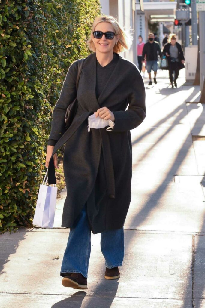 Kelly Rutherford in a Black Coat