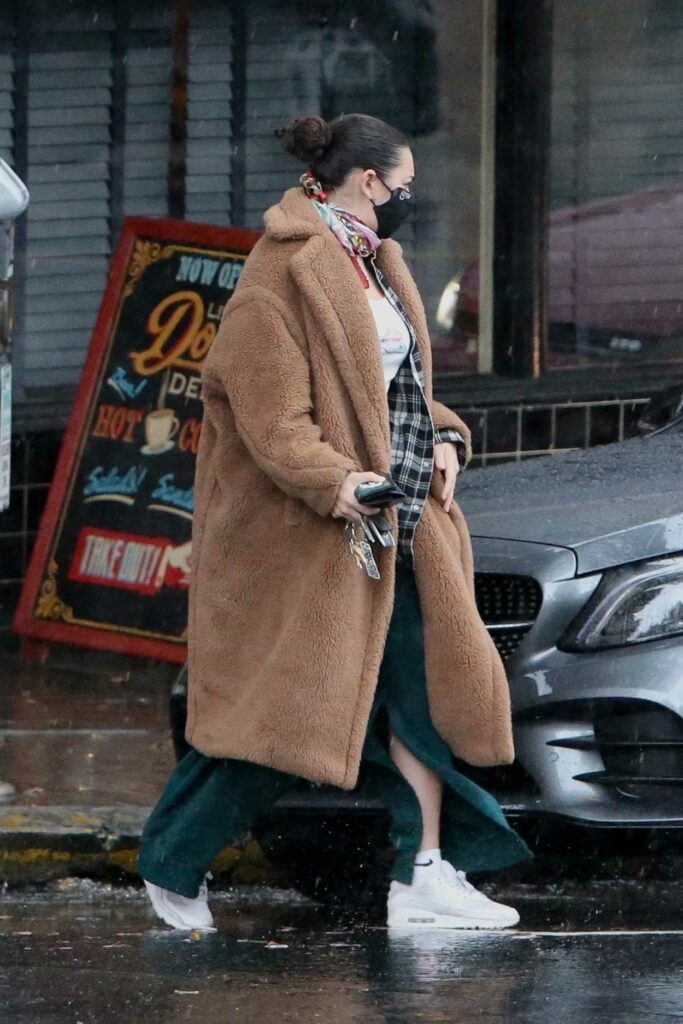 Charli XCX in a Beige Faux Fur Coat
