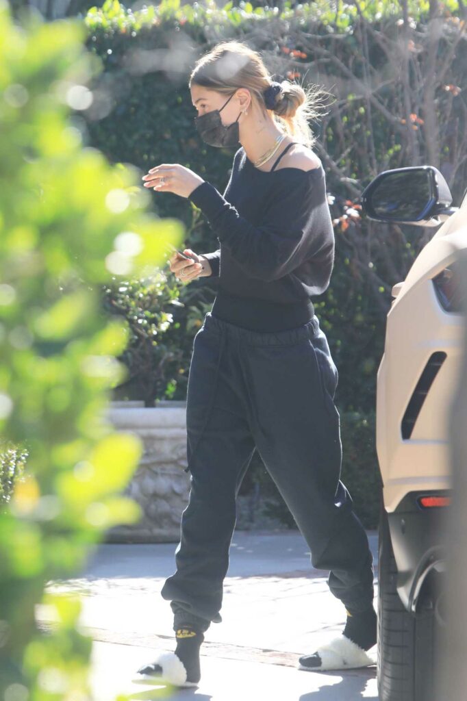 Hailey Bieber in a Black Sweatpants
