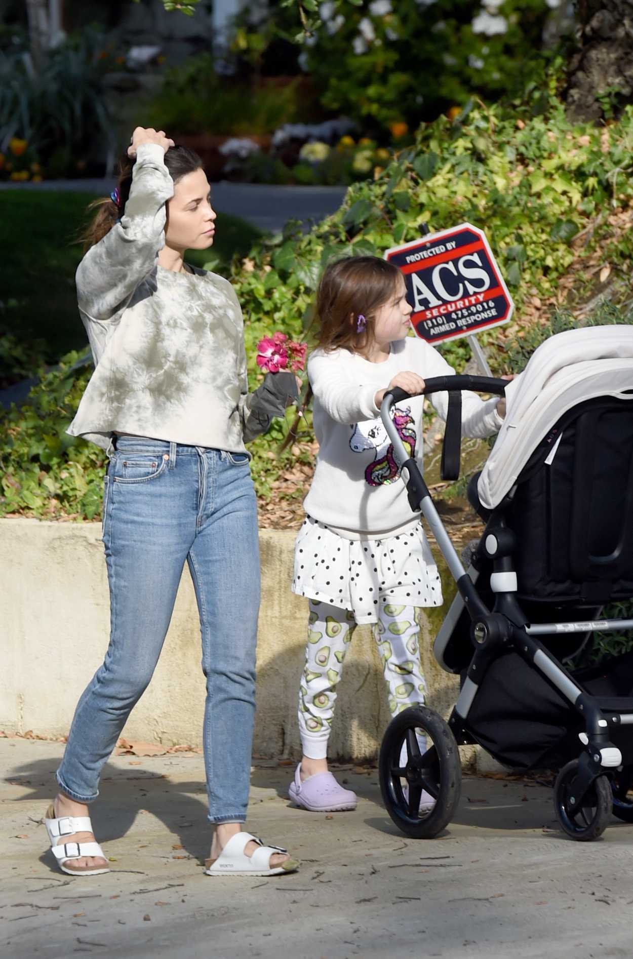 Jenna Dewan Was Seen Out with Her Children in Los Angeles 01/24/2021