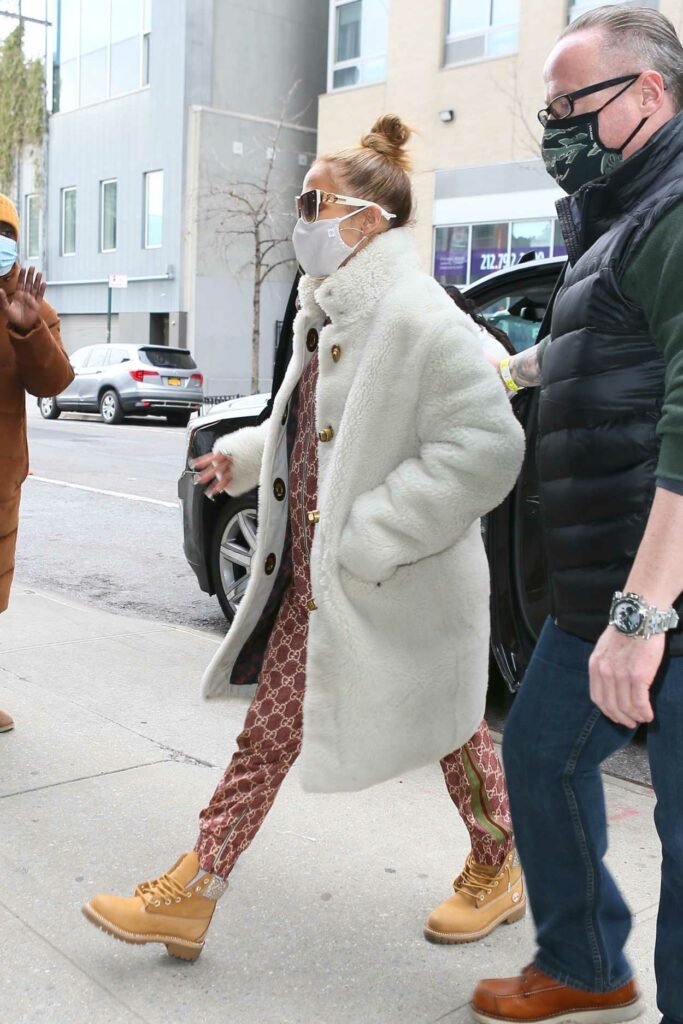 Jennifer Lopez in a White Fur Coat