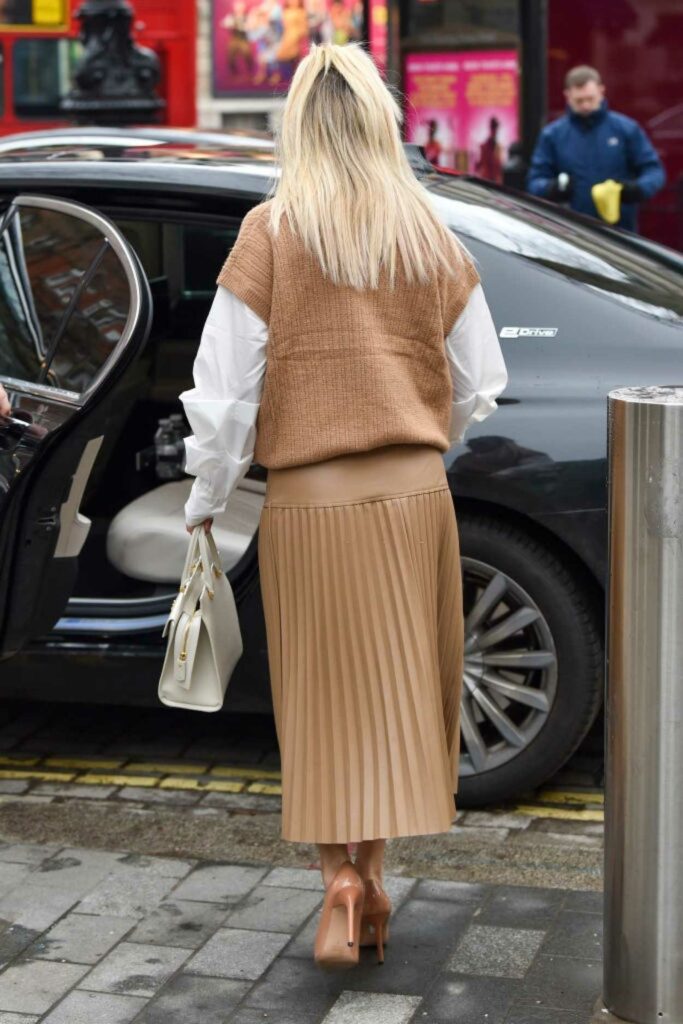 Ashley Roberts in a Beige Outfit