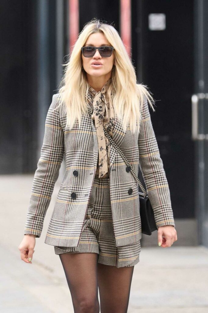 Ashley Roberts in a Grey Shorts Suit