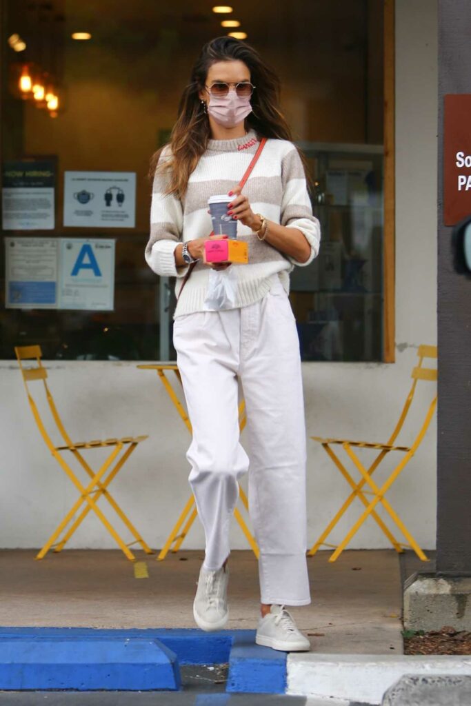 Alessandra Ambrosio in a White Pants