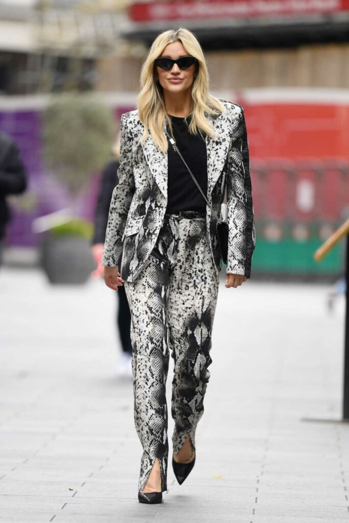 Ashley Roberts in a Grey Snakeskin Print Pantsuit