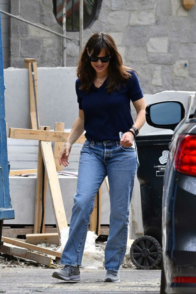 Jennifer Garner in a Blue Polo