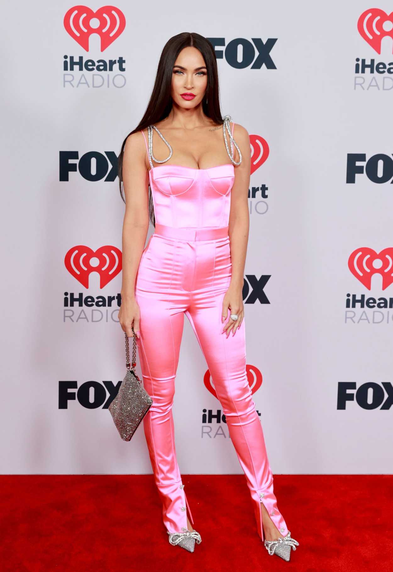 Megan Fox Attends 2021 Iheartradio Music Awards At The Dolby Theatre With Machine Gun Kelly In 