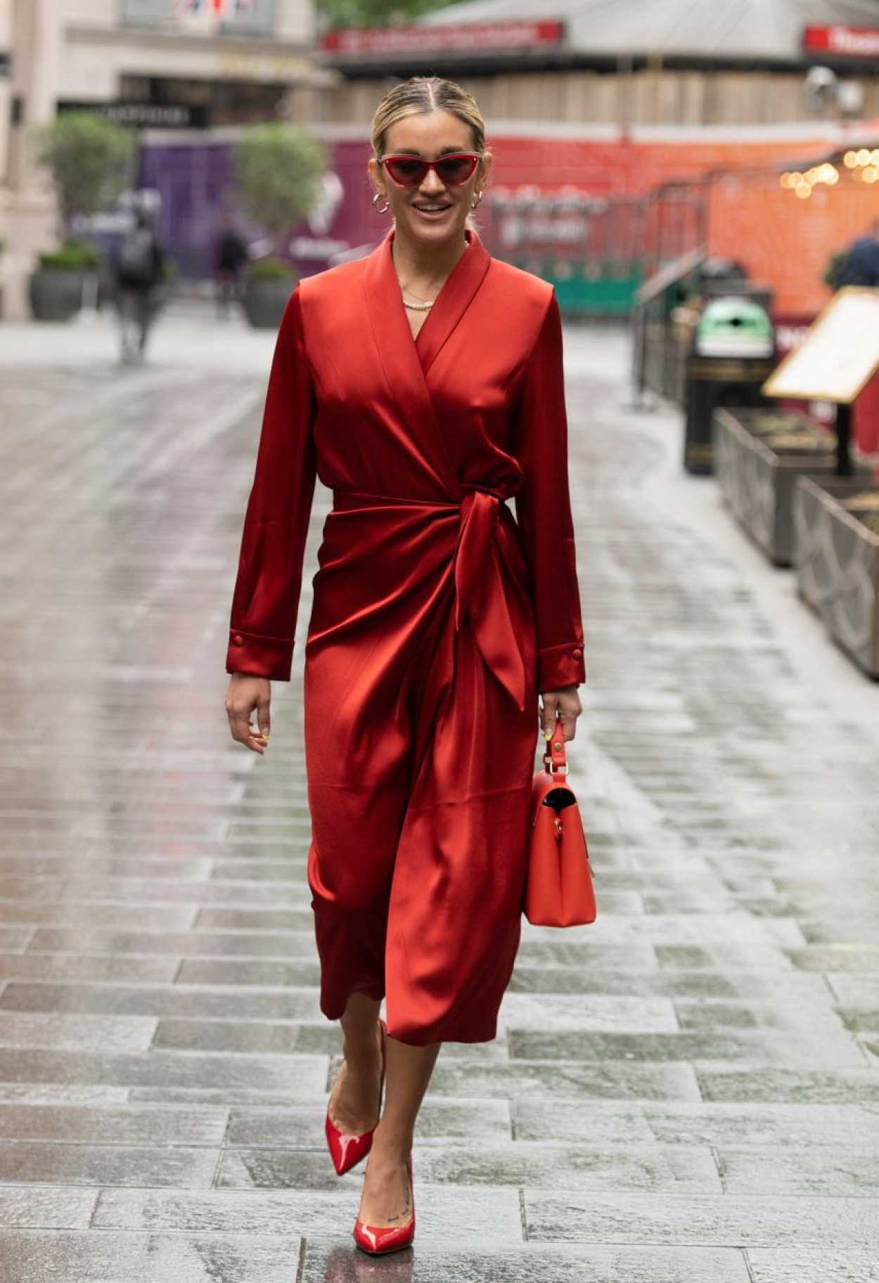 Ashley Roberts in a Red Dress Leaves the Global Radio in London 06/29 ...