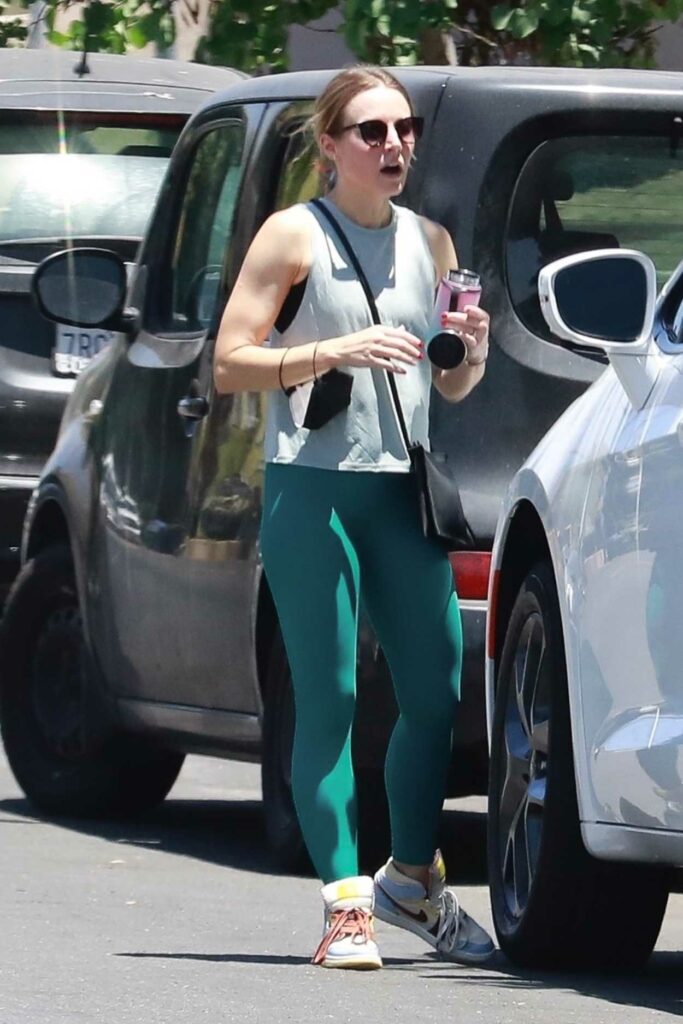 Kristen Bell in a Green Leggings