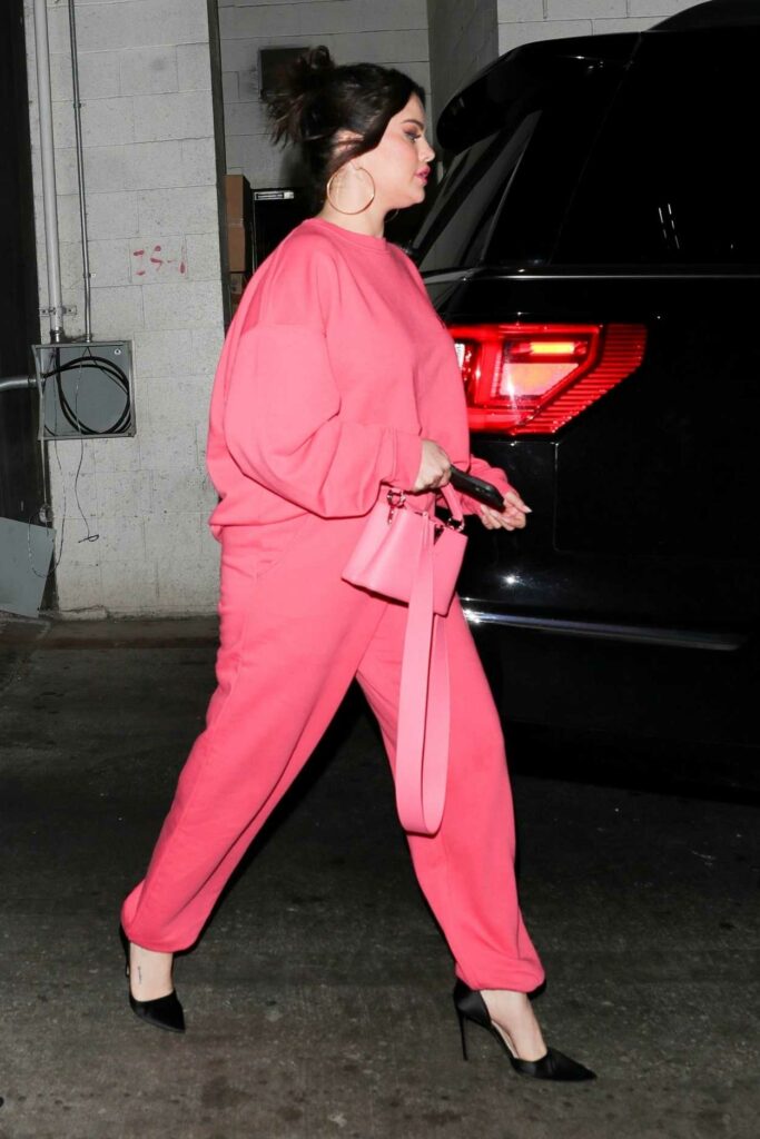 Selena Gomez in a Pink Sweatsuit