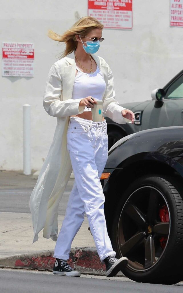 Stella Maxwell in a White Outfit