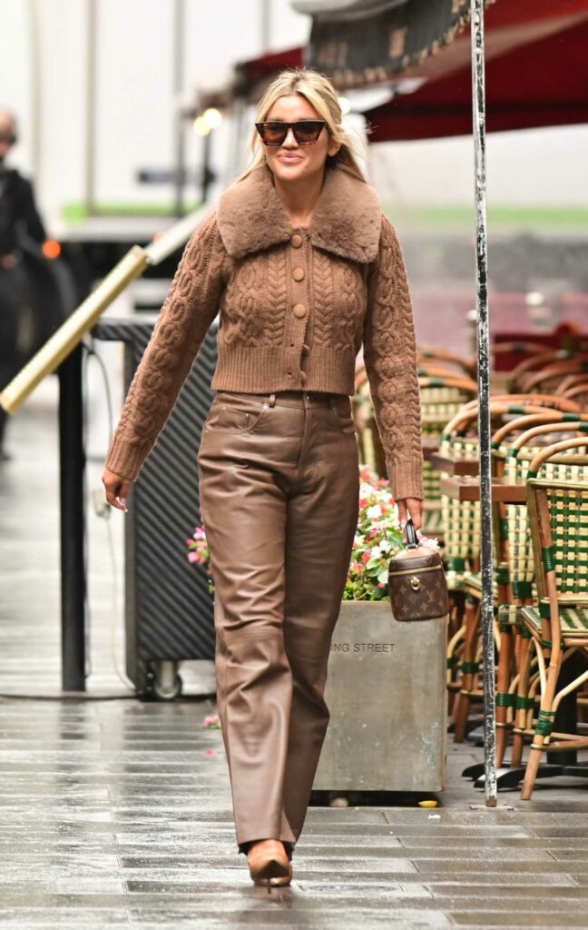 Ashley Roberts in a Brown Outfit