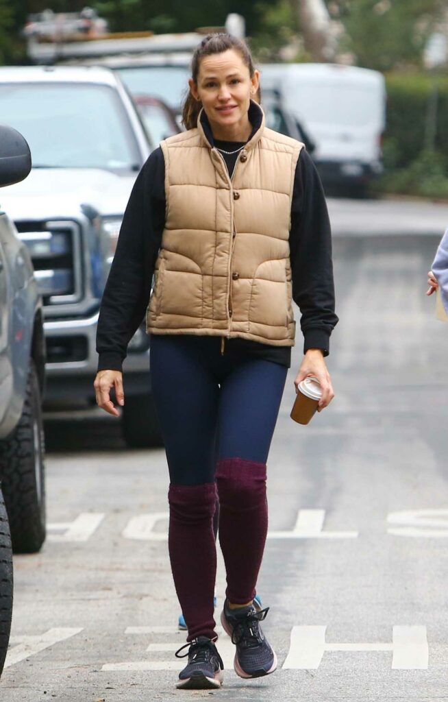 Jennifer Garner in a Beige Vest