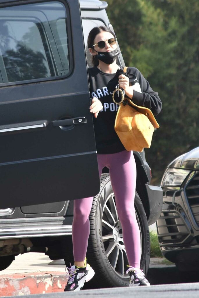 Lucy Hale in a Lilac Leggings