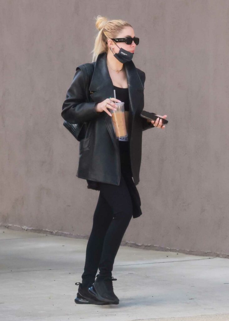 Ashley Benson in a Black Leather Blazer