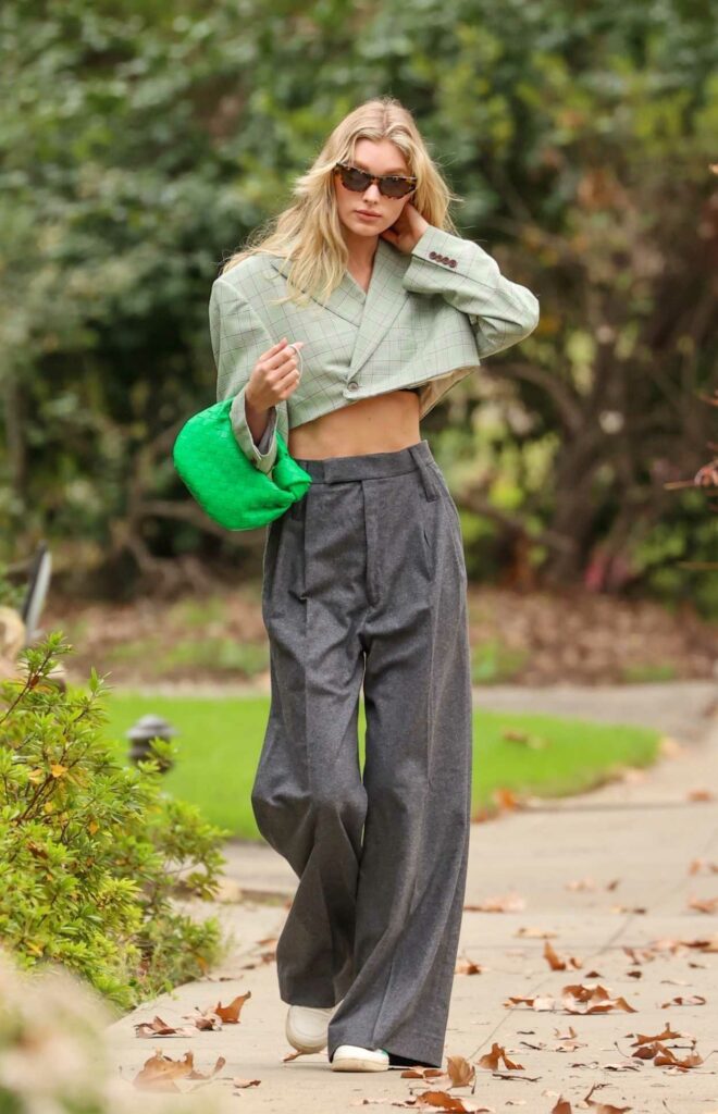 Elsa Hosk in a Grey Pants