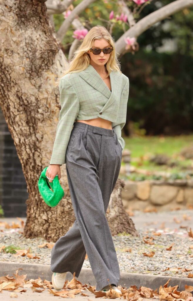 Elsa Hosk in a Grey Pants