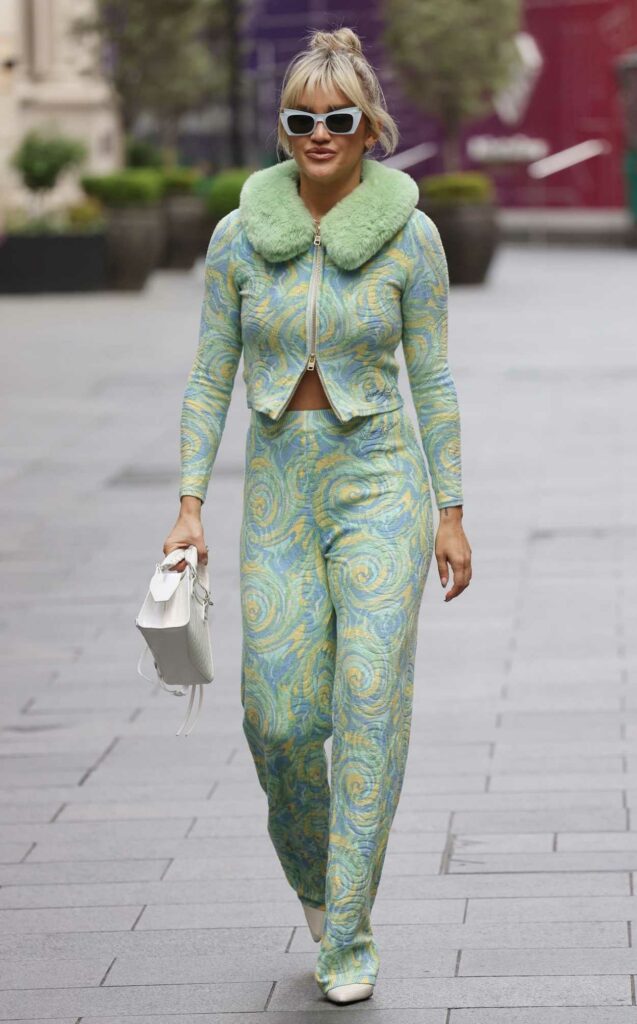 Ashley Roberts in a Patterned Pantsuit