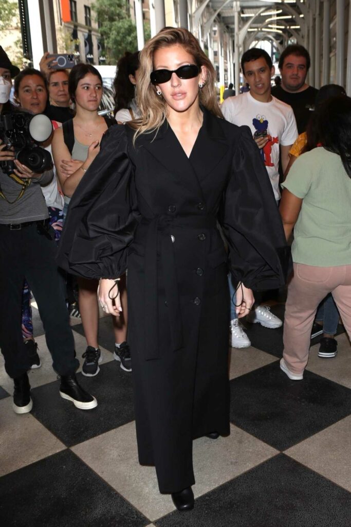 Ellie Goulding in a Black Trench Coat
