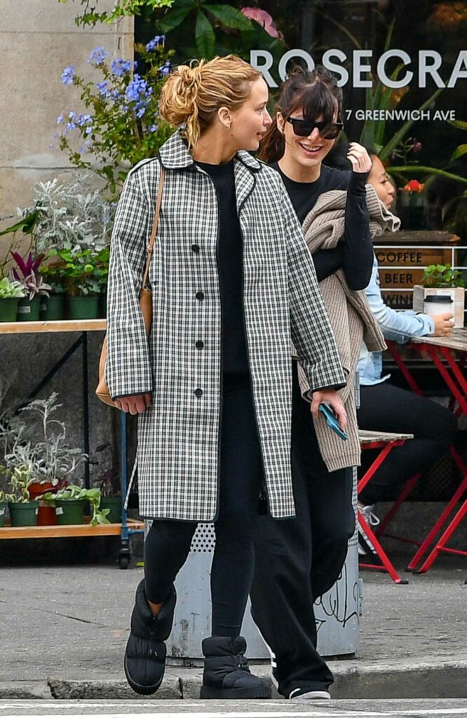 Jennifer Lawrence in a Grey Checked Trench Coat