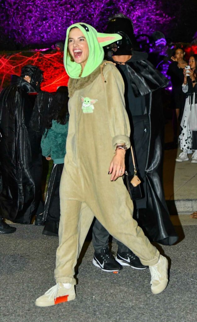 Alessandra Ambrosio in a Yoda Costum
